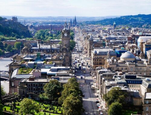 Visit Edinburgh in 2024, a city steeped in history and culture!